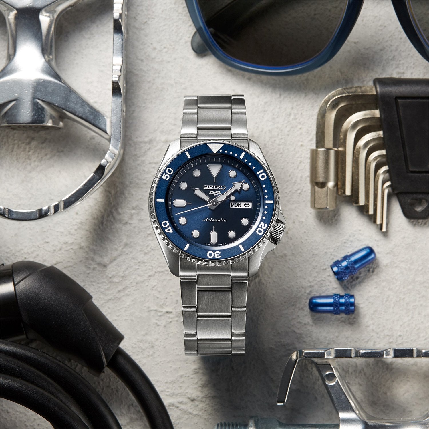 Seiko 5 Sports Mens Watch SRPD51K1